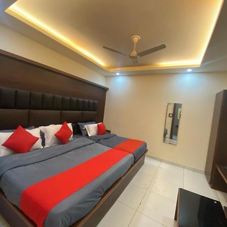 Hotel Katra Royal Stay 外观 照片
