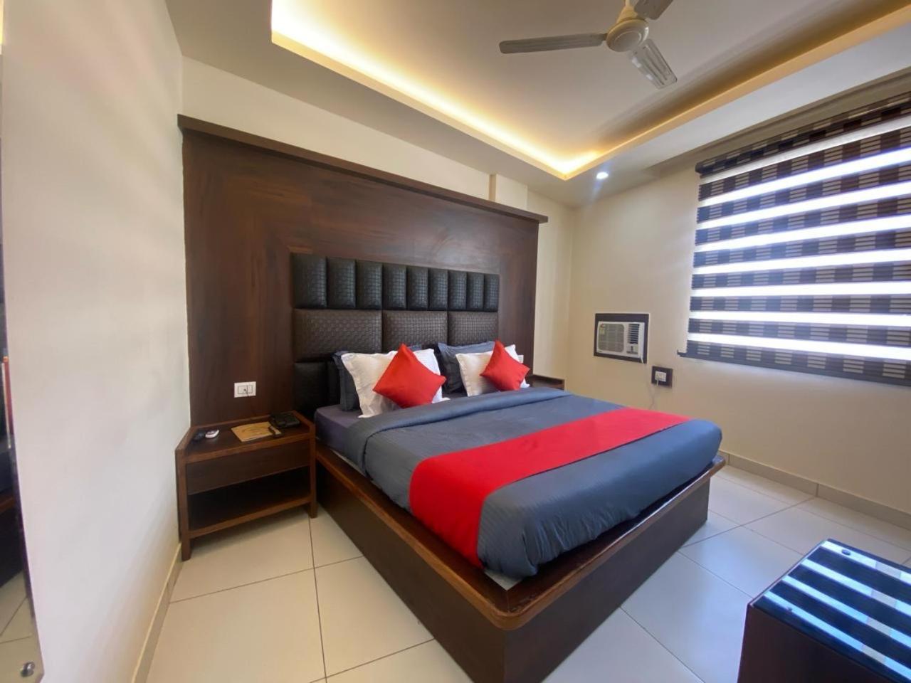 Hotel Katra Royal Stay 外观 照片