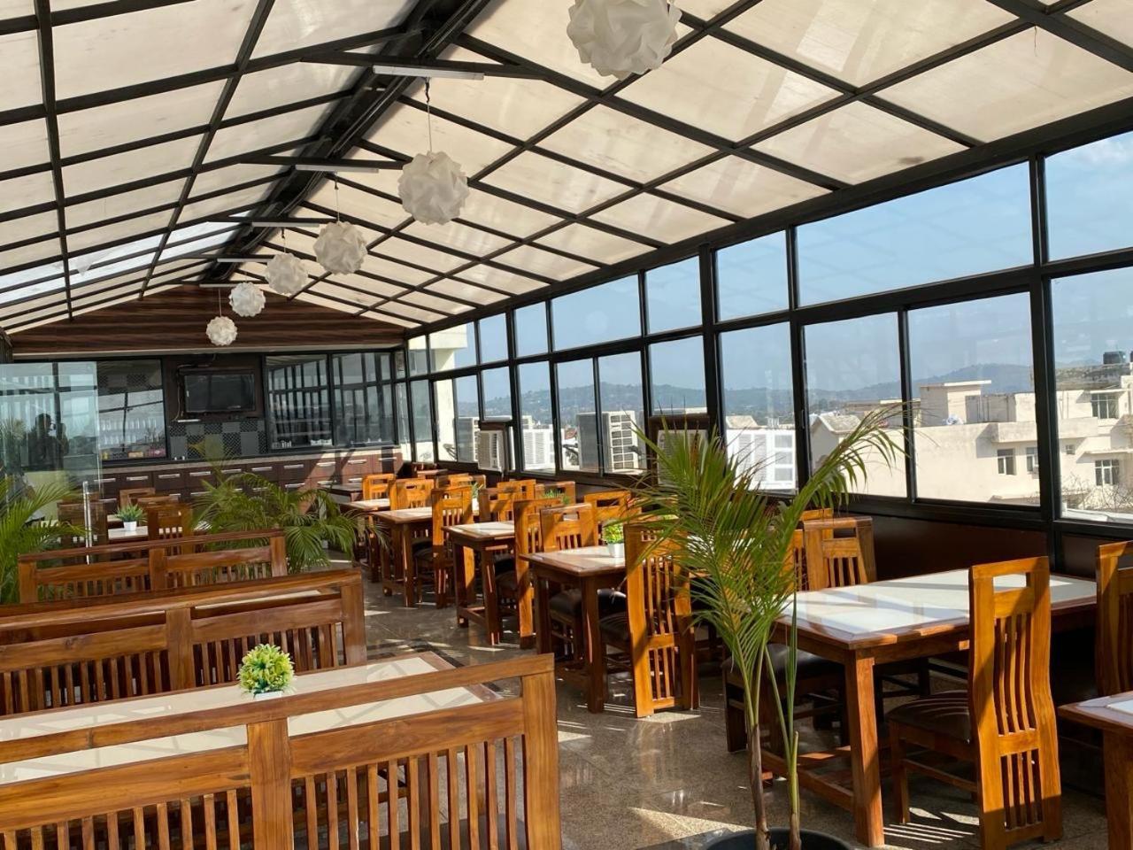 Hotel Katra Royal Stay 外观 照片